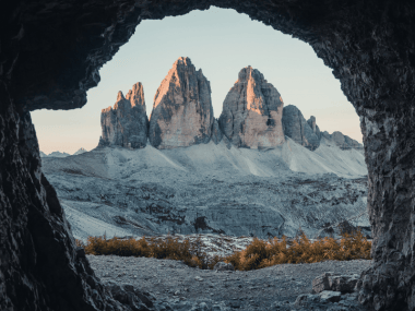 montagnes coucher de soleil