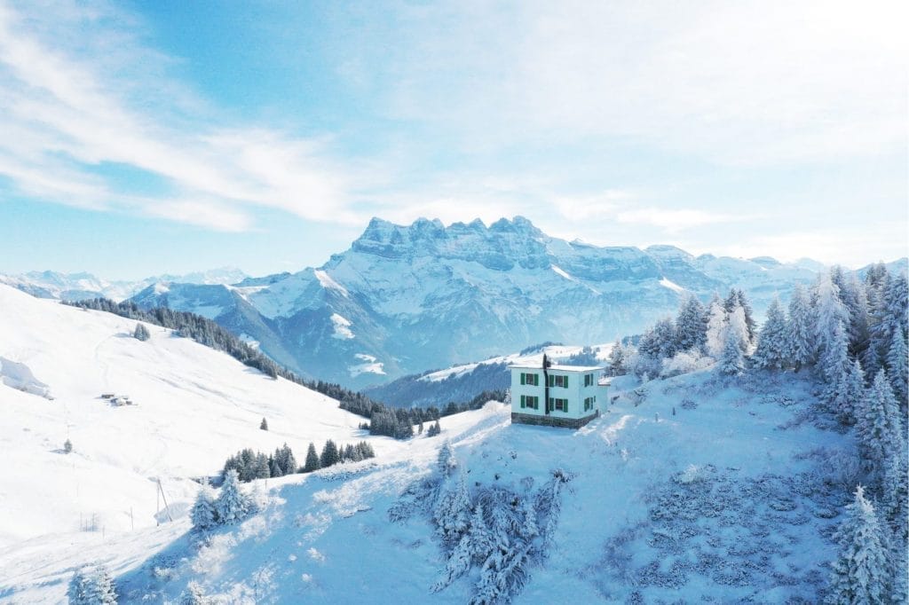 Le Col des Portes de Culet, et son ancienne douane, votre refuge durant ce séjour.